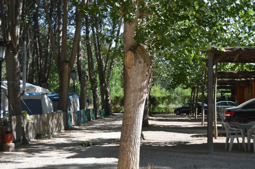Cabanas Camping Sierra De Peñascosa Kültér fotó