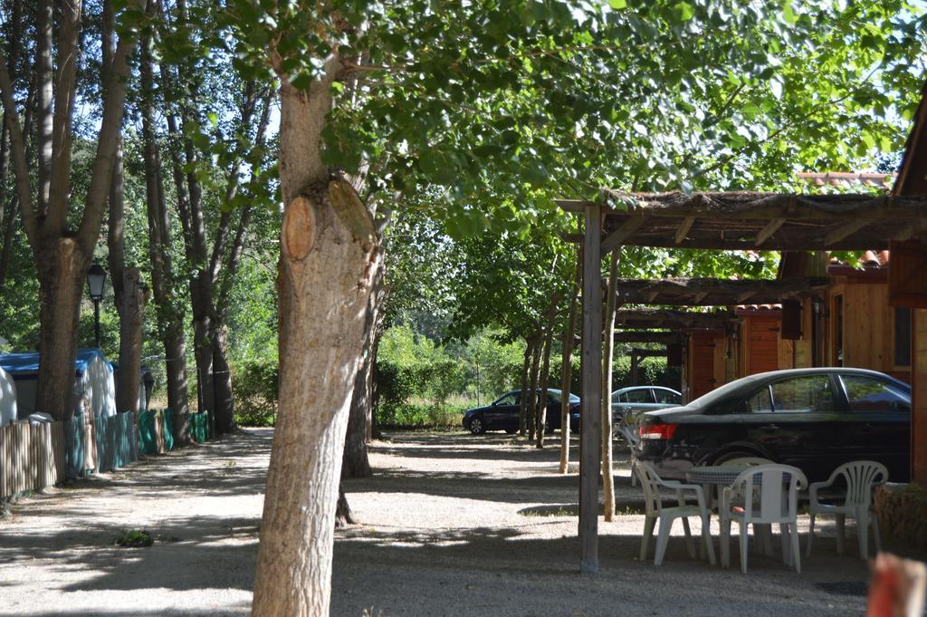 Cabanas Camping Sierra De Peñascosa Kültér fotó