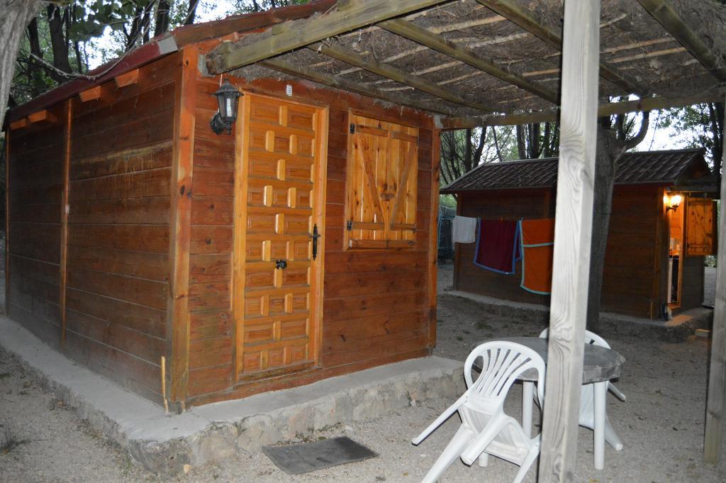 Cabanas Camping Sierra De Peñascosa Kültér fotó